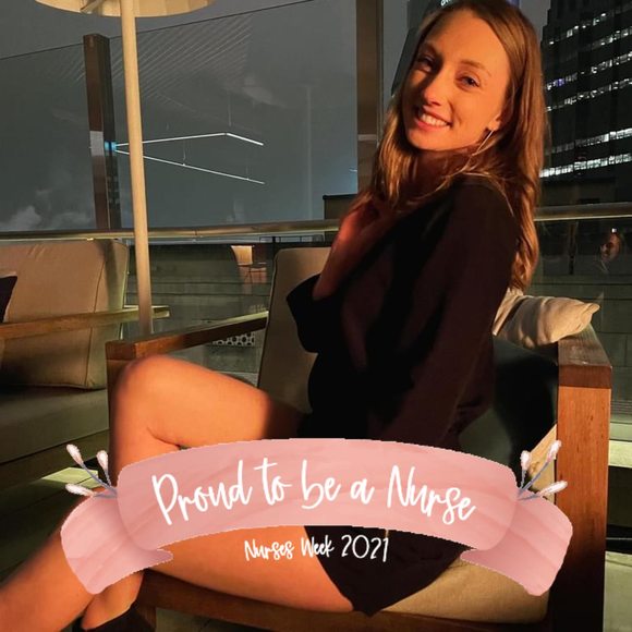 Meet your Posher, Carina - Picture 1 of 1